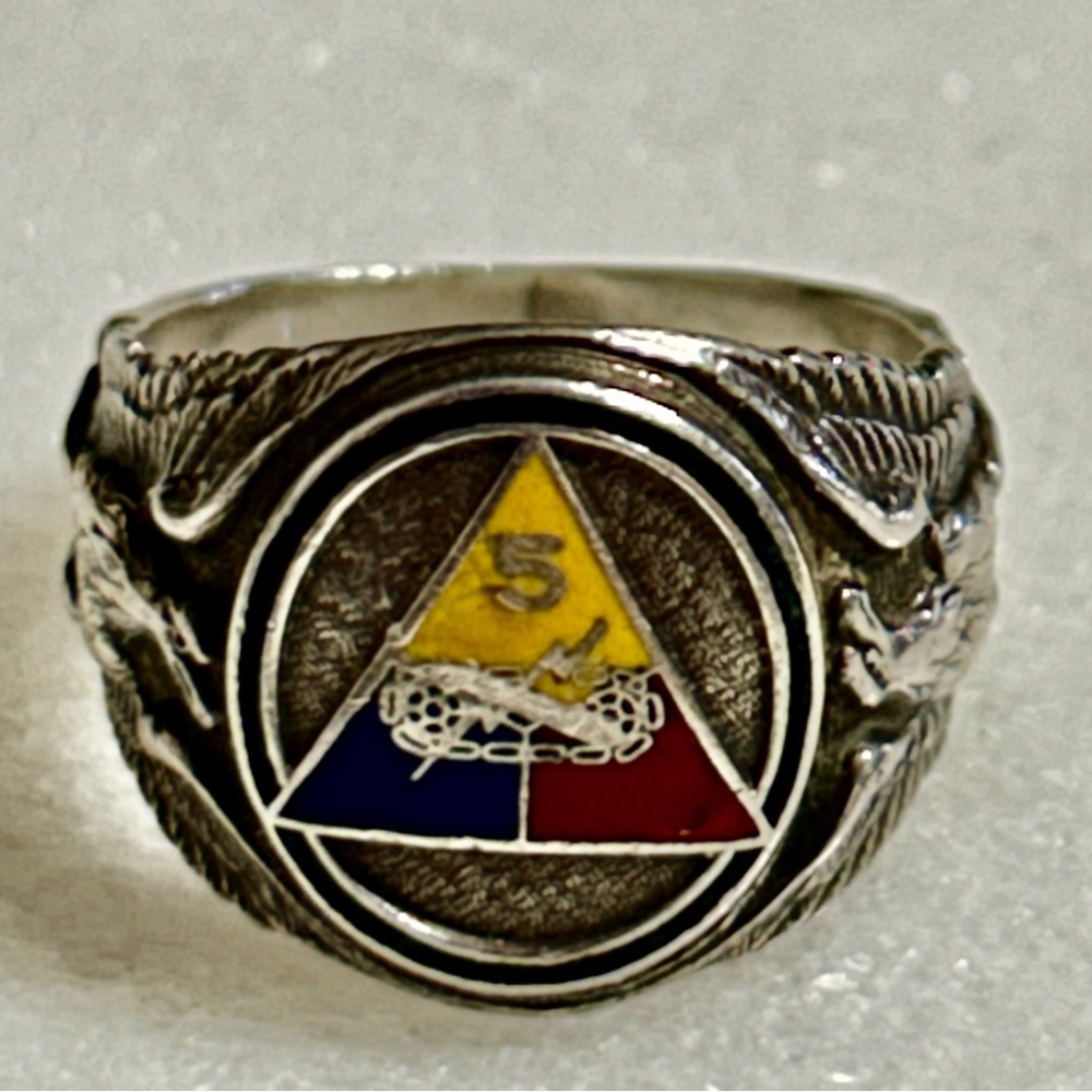 Vintage ~Sterling Silver US Army 5h Armored Division /Eagles Design Size 8 Ring - Picture 7 of 15